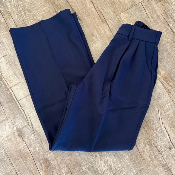 Pants - Women’s Navy Wide-Leg Pleated Dress Pants | High Waist Trousers | Size XS | NWT